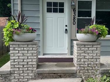 6380 Elmwood Drive , Waterford Twp, MI 48329