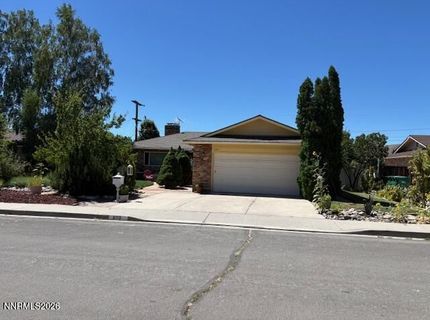 605 Ivy Street, Carson City, NV 89703 Photo