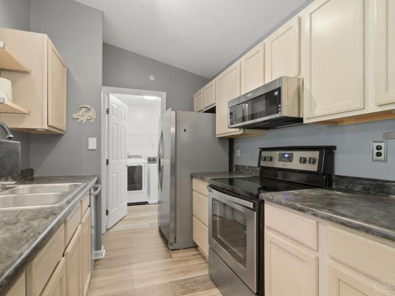 7516 Shawnee Lane, Unit 374, West Chester, OH 45069 Photo 14