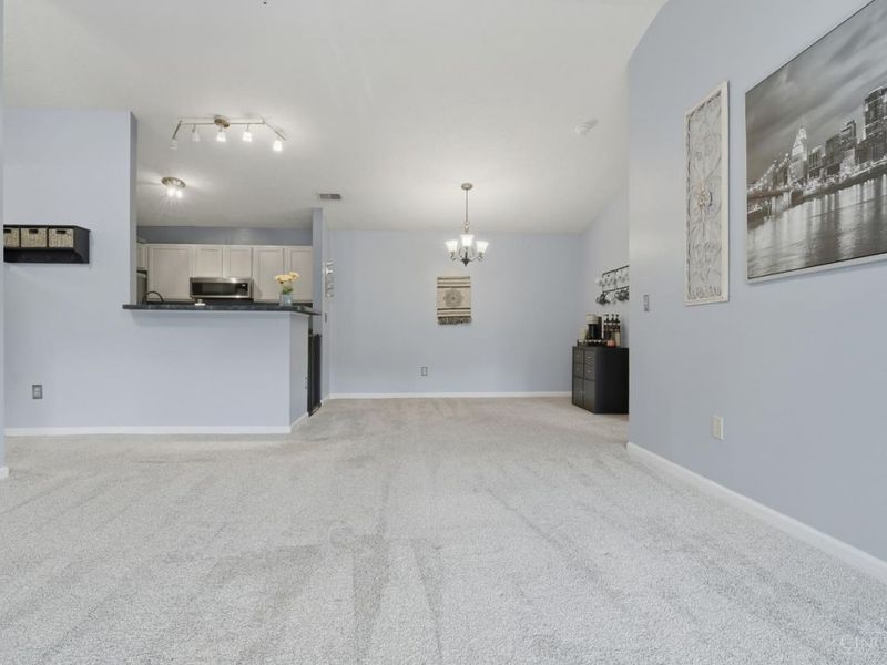 7516 Shawnee Lane, Unit 374, West Chester, OH 45069 Photo 9