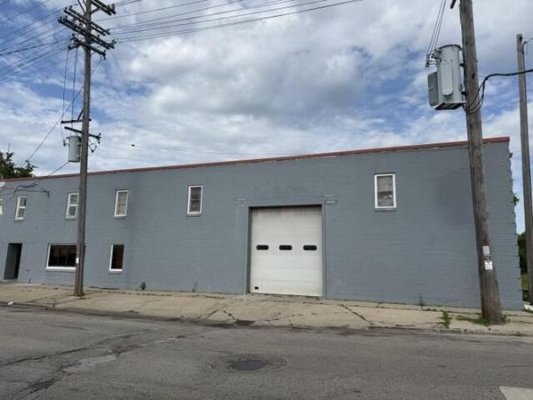 5526 19th AVENUE, Kenosha, WI 53140