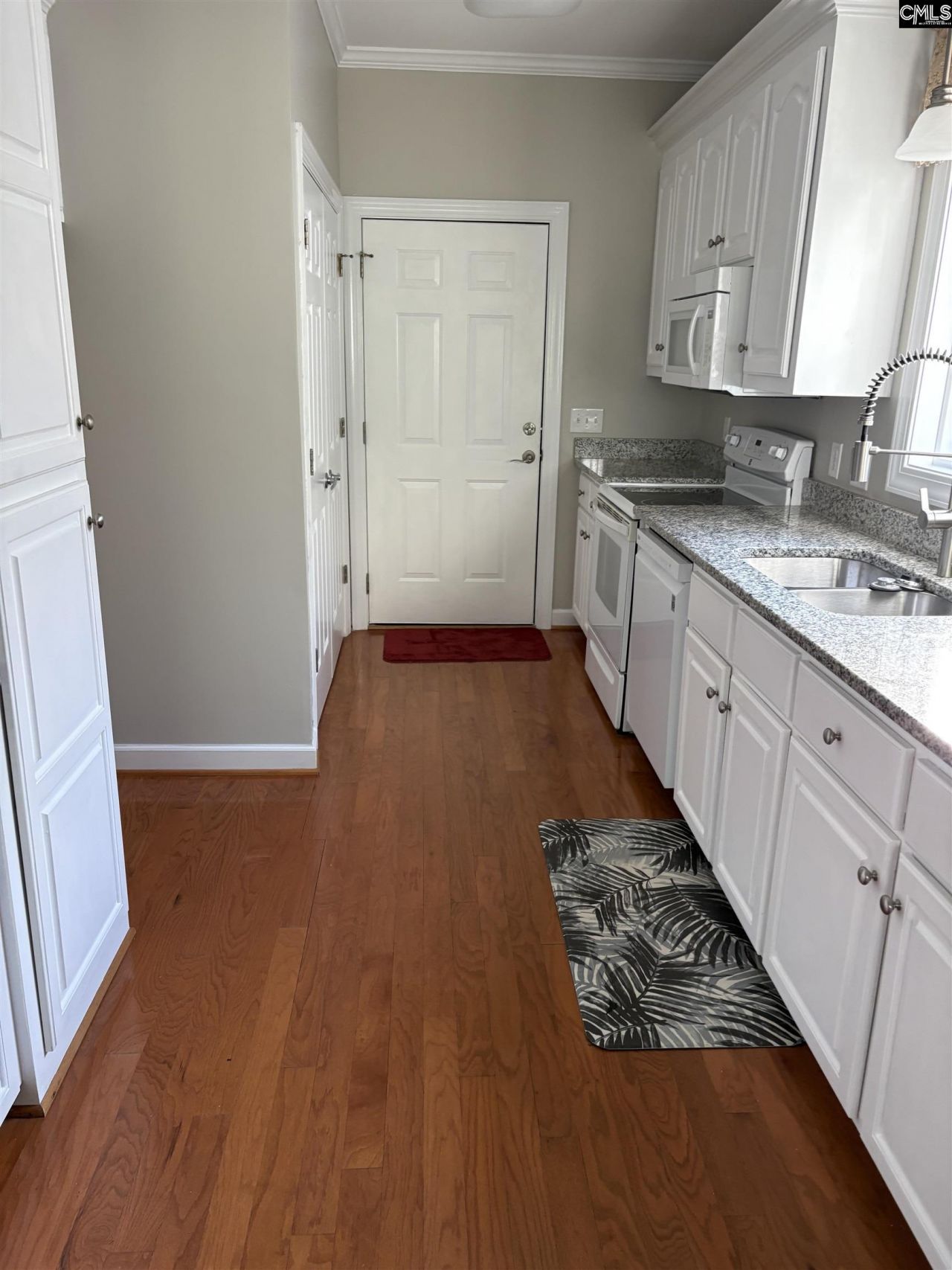 216 Powell Drive Photo 11