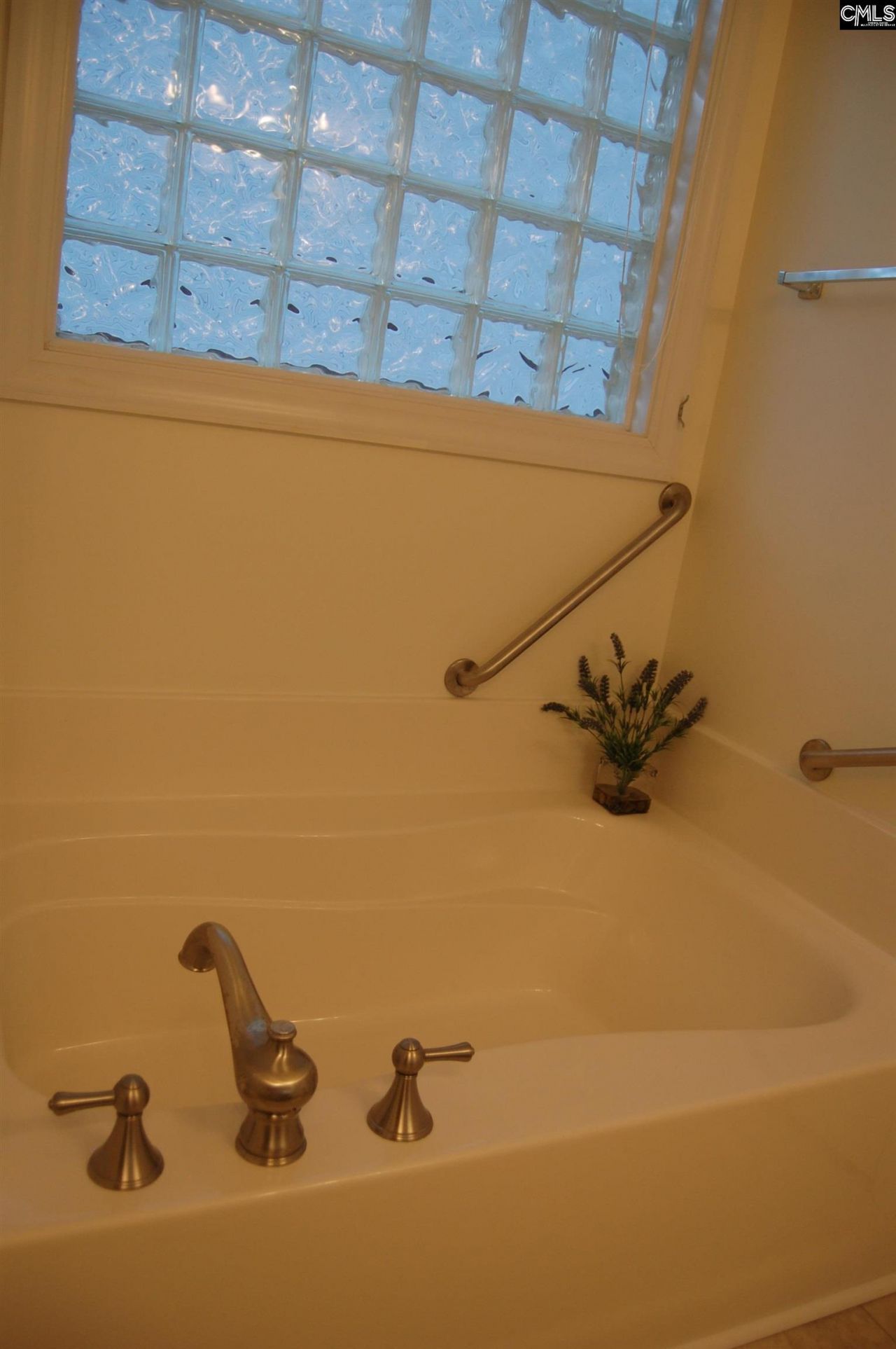 216 Powell Drive Photo 25