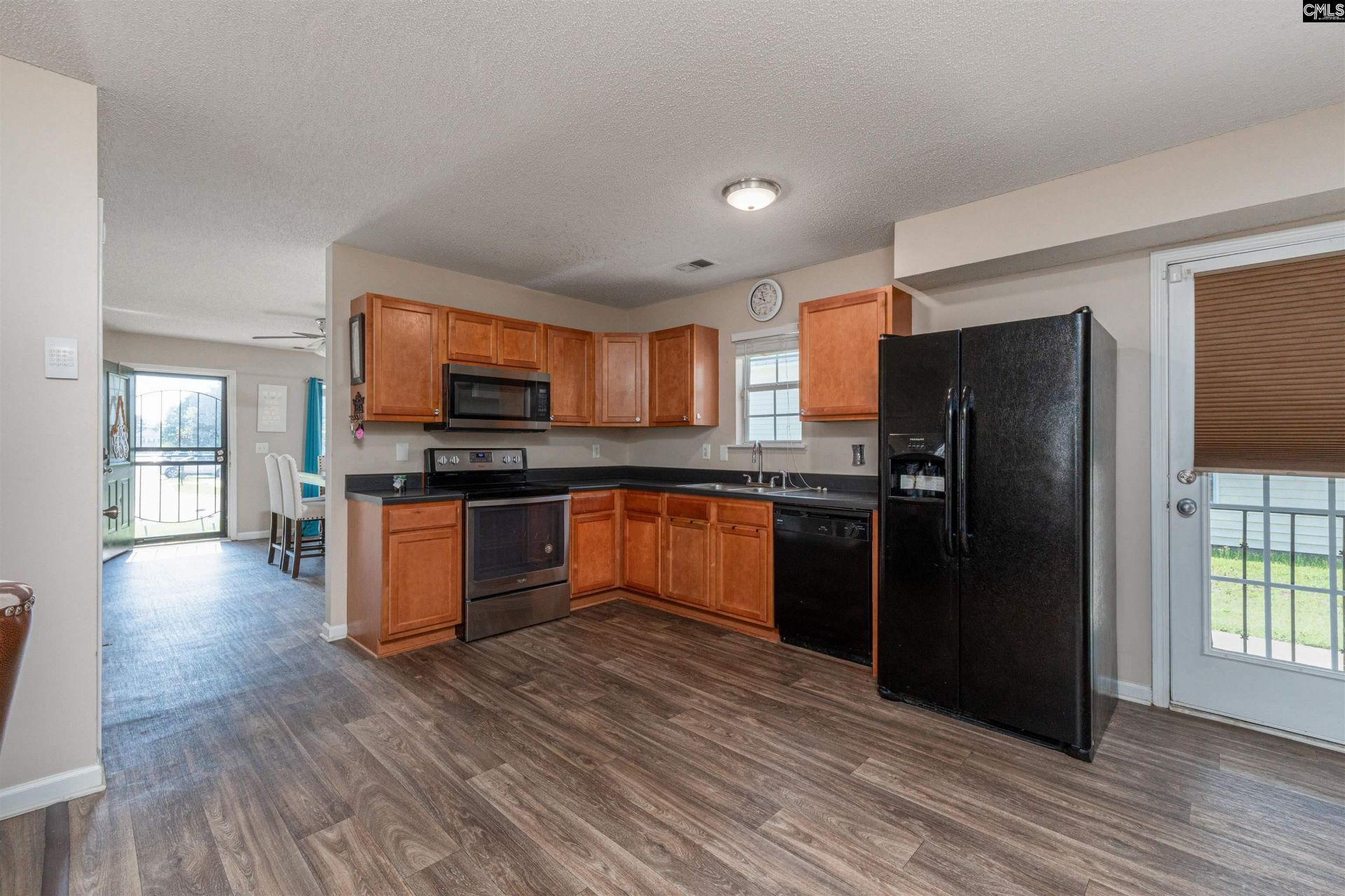 2081 Wilkinson Drive Photo 6