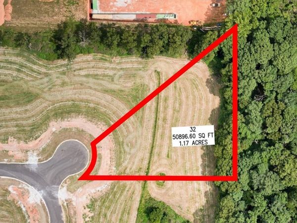 Lot 32 Autumn Ridge, Springdale, AR 72762