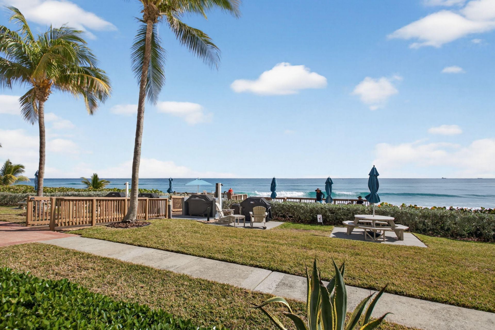 1147 Hillsboro Mile, Unit 908, Hillsboro Beach, FL 33062 Photo