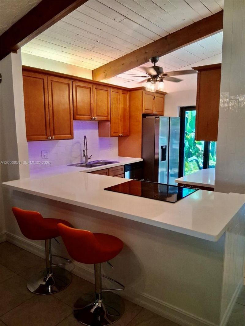 151 Essex Rd , Unit 4-30, Hollywood, FL 33024 Photo