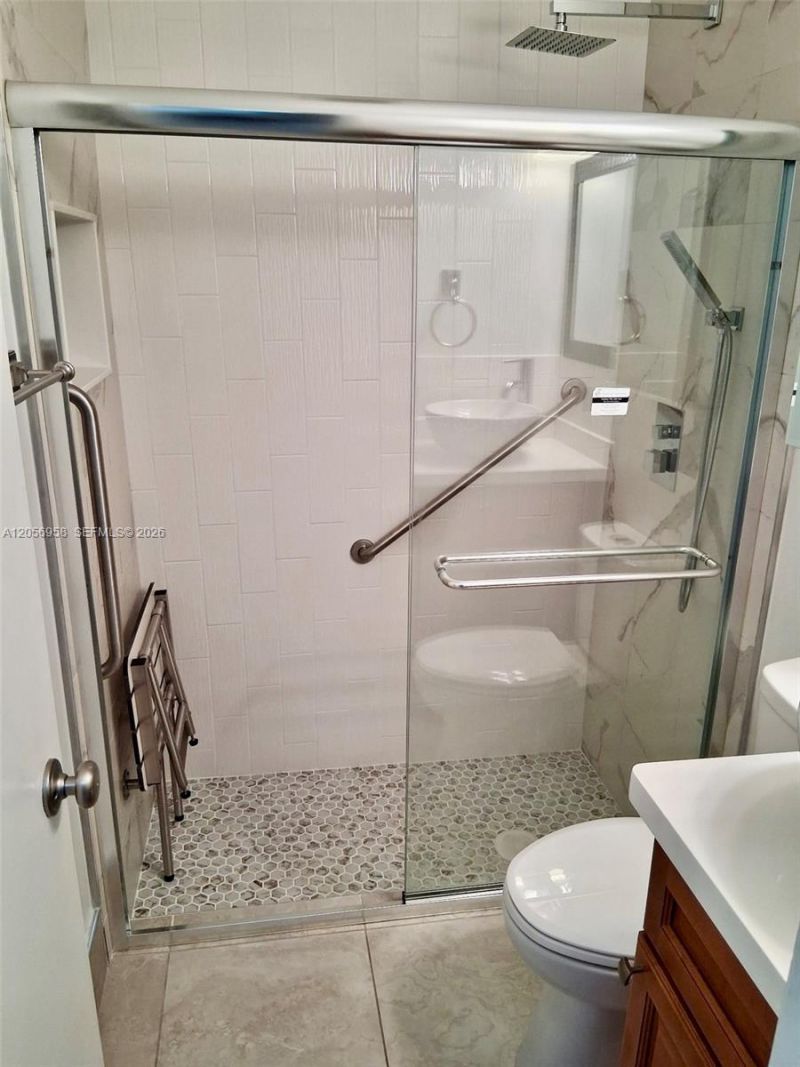 151 Essex Rd , Unit 4-30, Hollywood, FL 33024 Photo