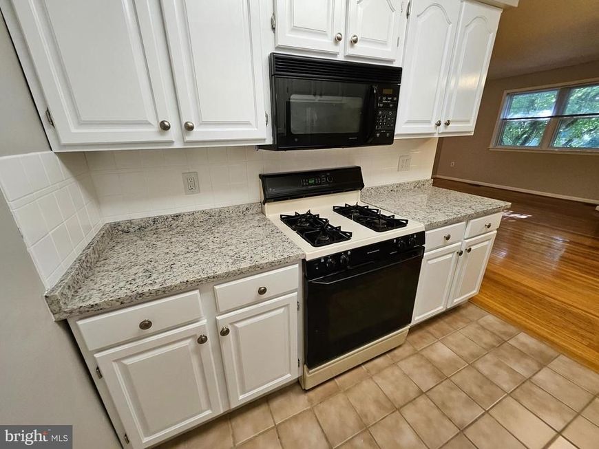 200 N Wayne Avenue , Unit 9, Wayne, PA 19087 Main Photo