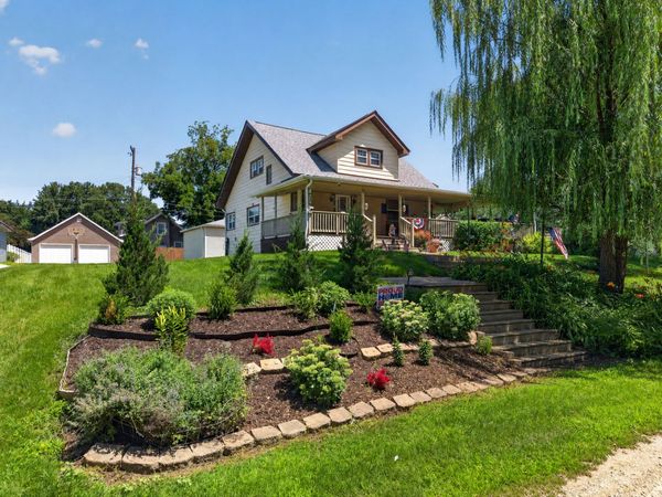 940 E Main Street , Ottawa, IL 61350