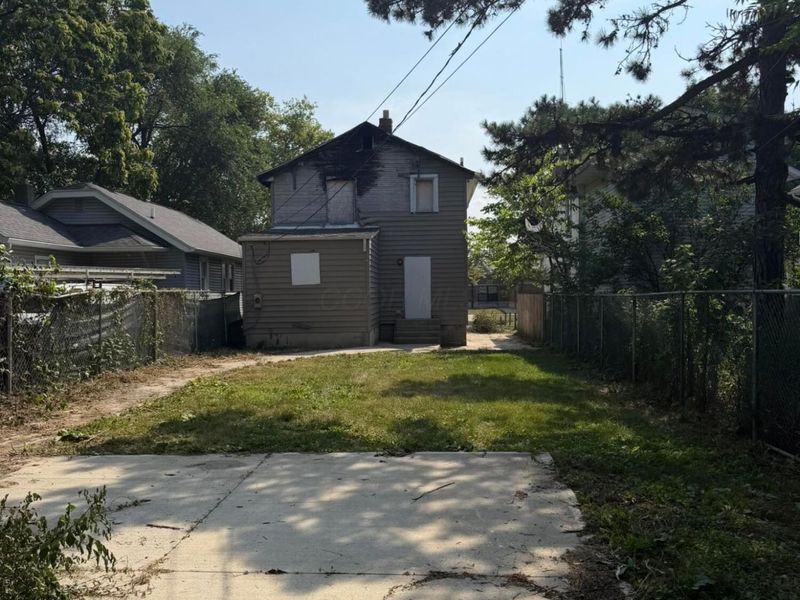 559 S Burgess Avenue , Columbus, OH 43204 Photo 6