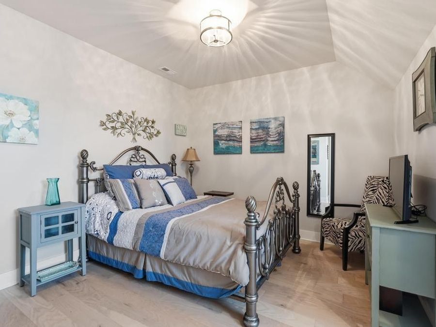 Property Image 37