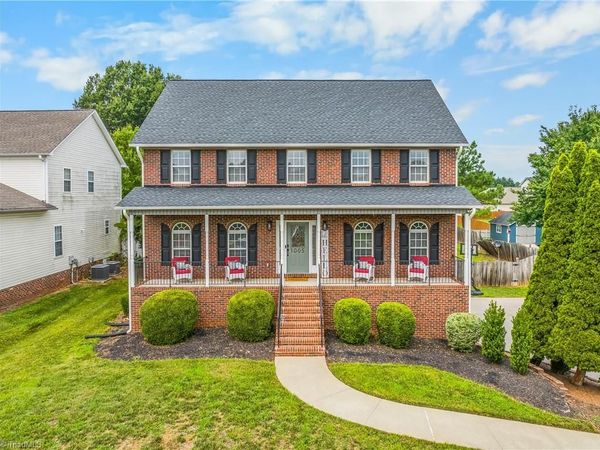 1005 Lisa Run Drive , Kernersville, NC 27284