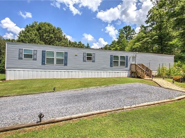 115 Webberdale Drive SW, Plainville, GA 30733