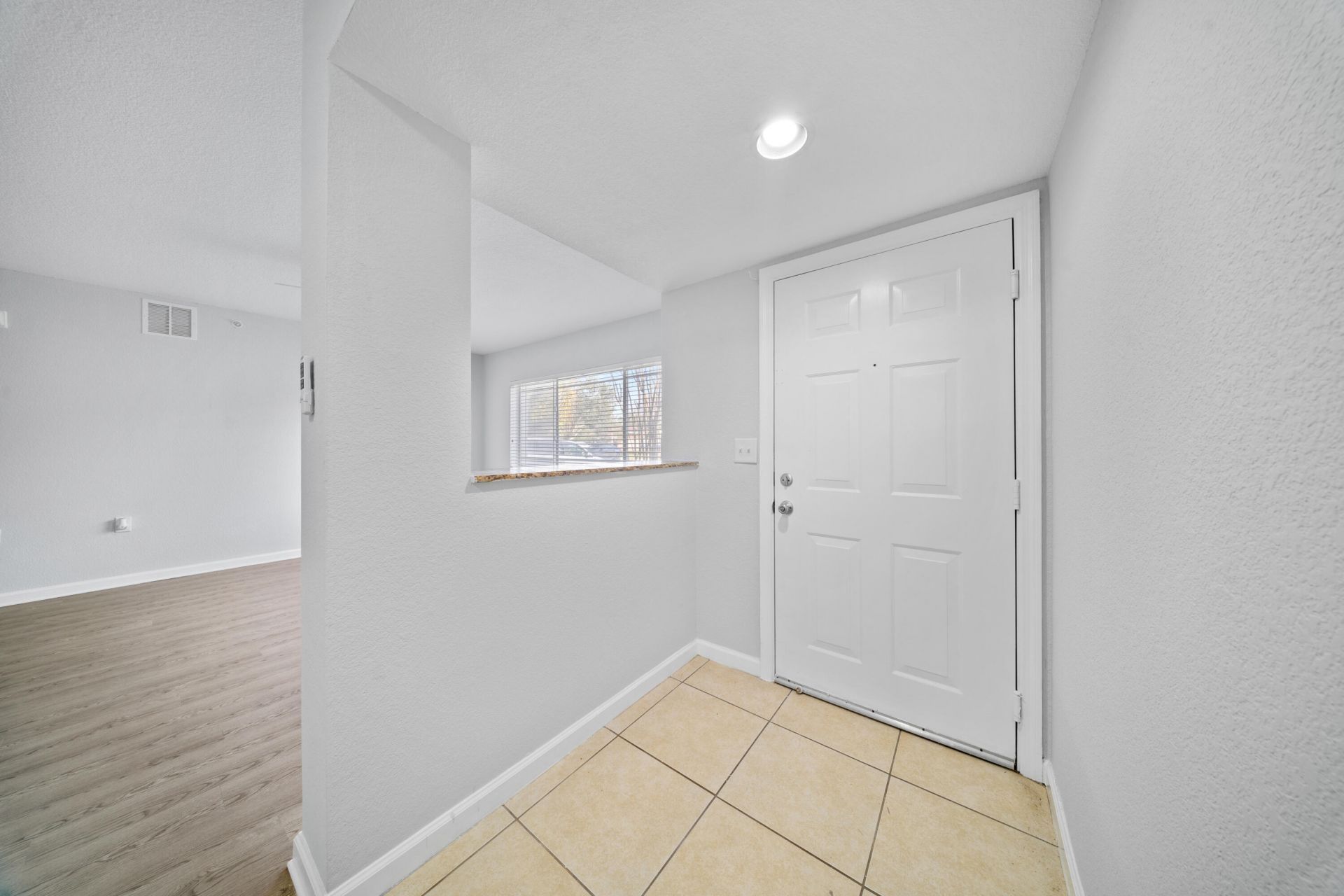 231 SW Palm Drive, Unit 101, Port Saint Lucie, FL 34986 Photo