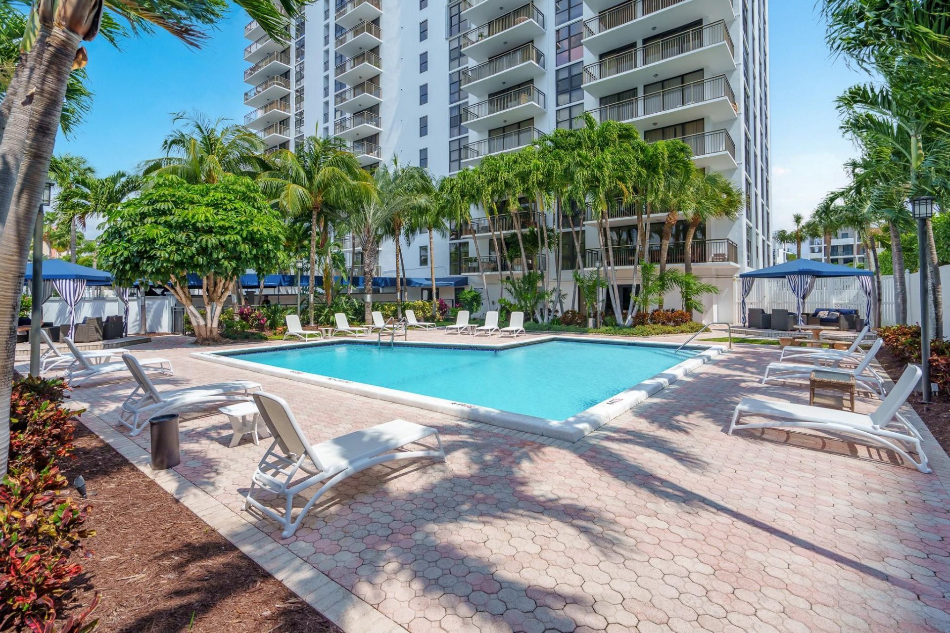 3031 N Ocean Boulevard, Unit 708, Fort Lauderdale, FL 33308 Photo