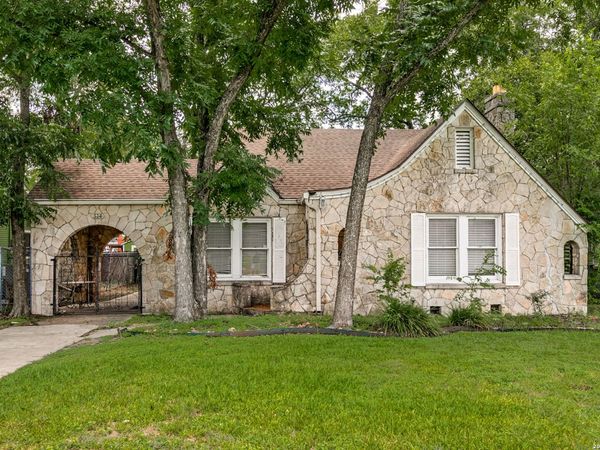 514 Donaldson, San Antonio, TX 78201