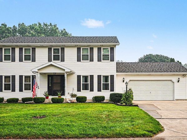 10869 Del Rey Drive, Osceola, IN 46561