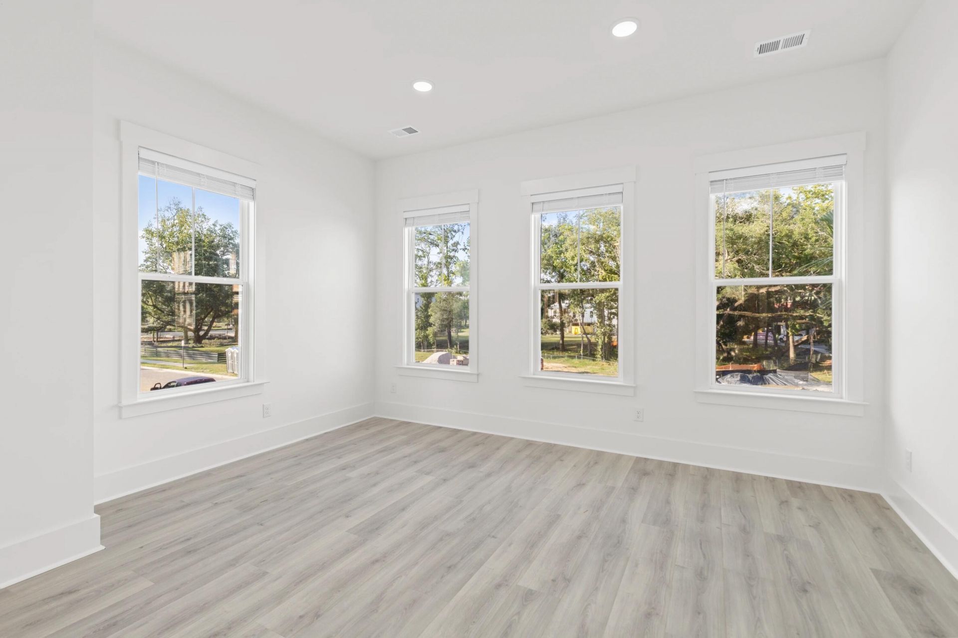 128 Etta Way Photo 15