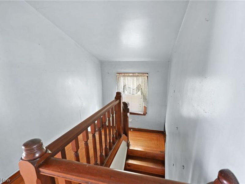 374 Niles Cortland Road SE, Warren, OH 44484 Photo 12