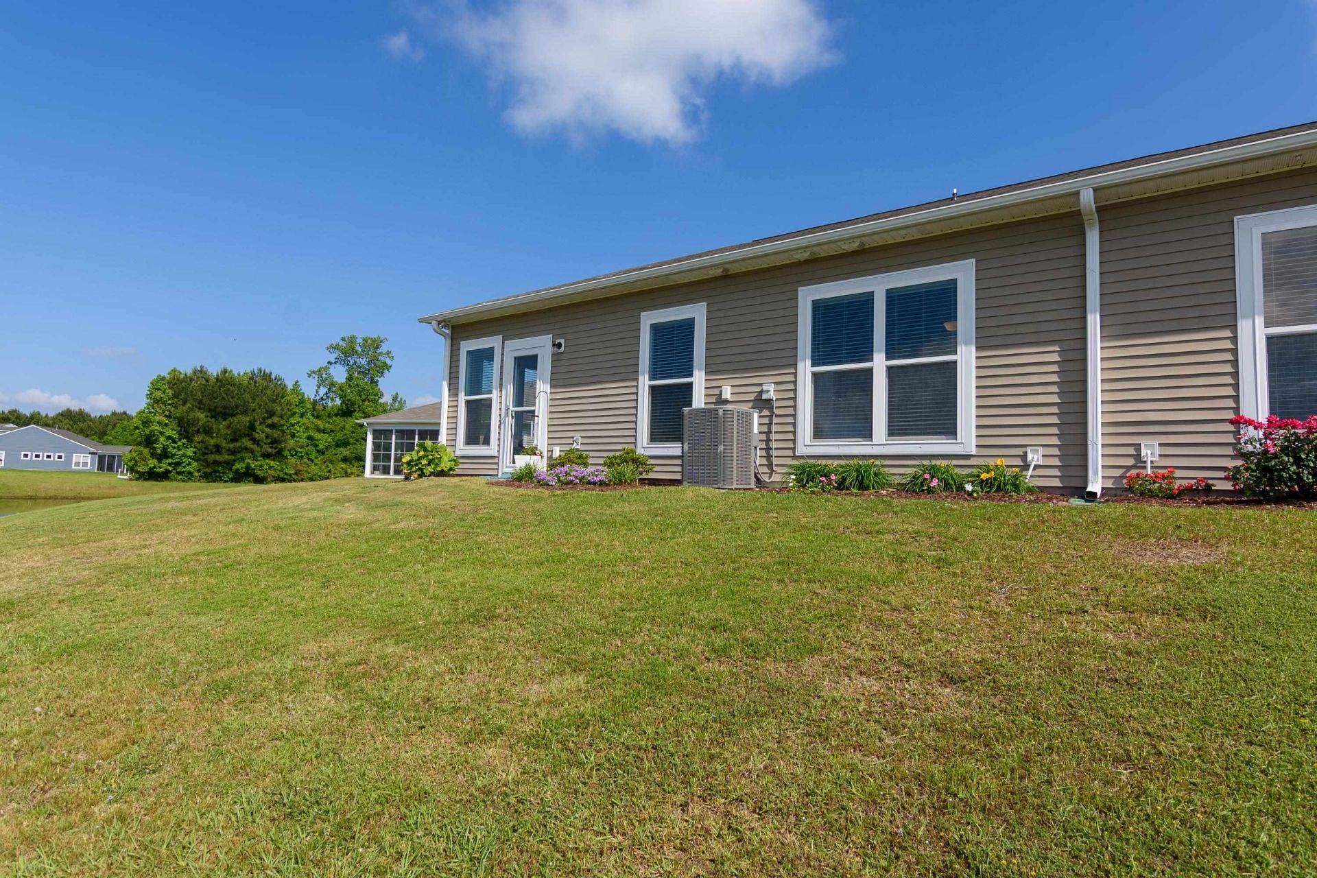 936 British Ln.  Photo 47