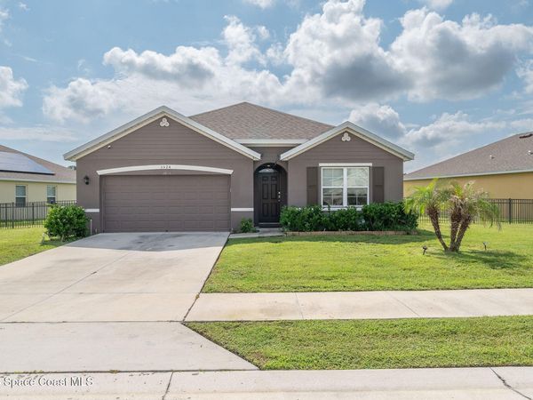 3524 Sandhill Crane Circle, Mims, FL 32754