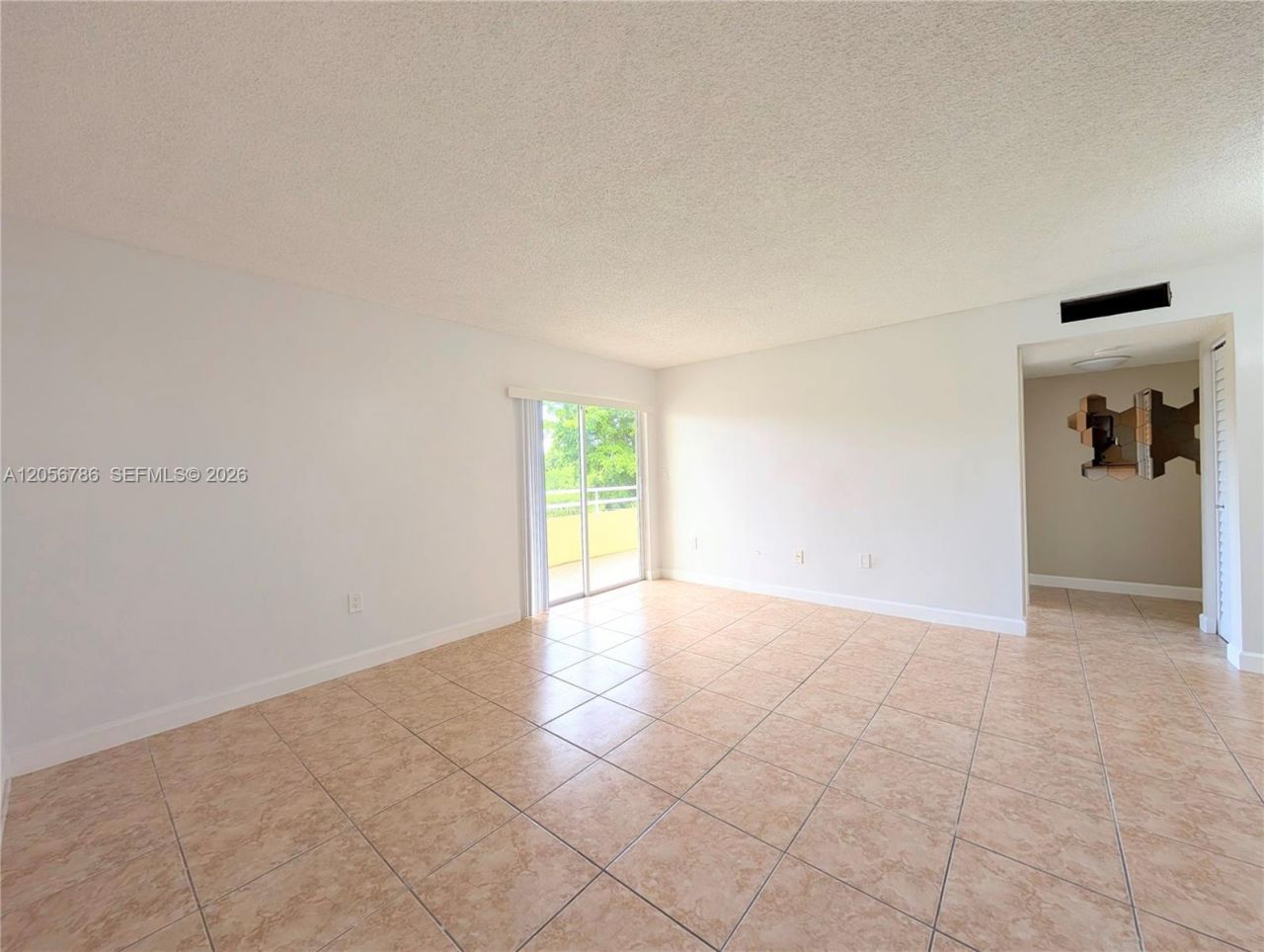 10765 SW 108th Ave , Unit 303, Miami, FL 33176 Photo