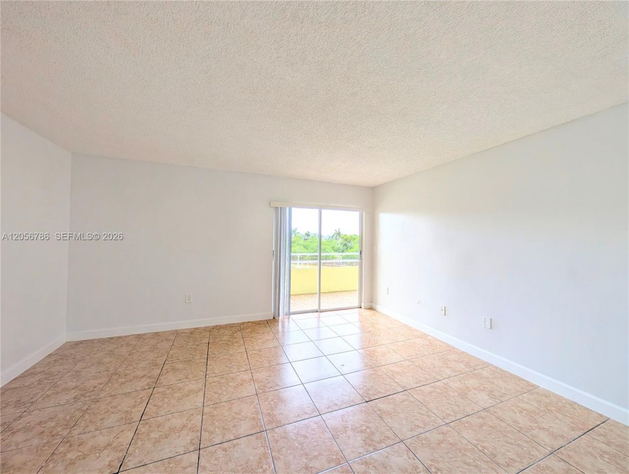 10765 SW 108th Ave , Unit 303, Miami, FL 33176 Photo