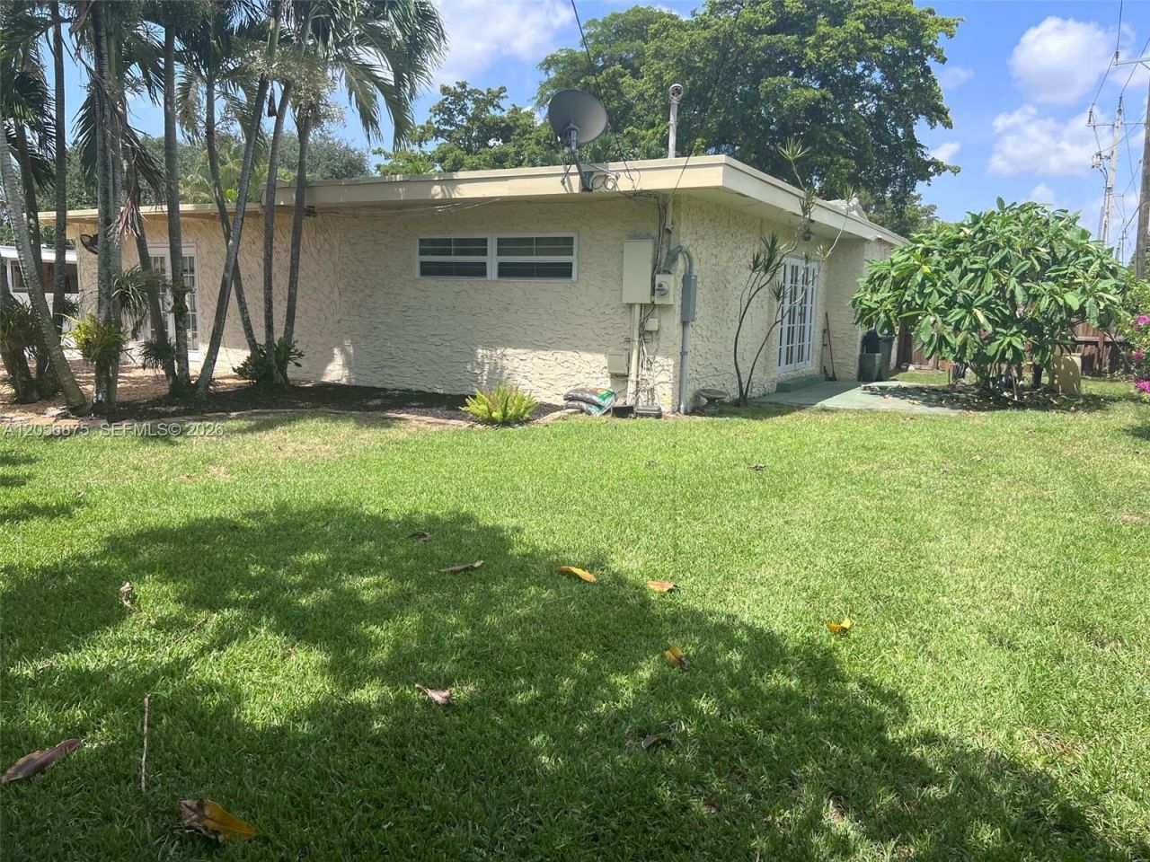 880 Azalea Ct, Plantation, FL 33317 Photo