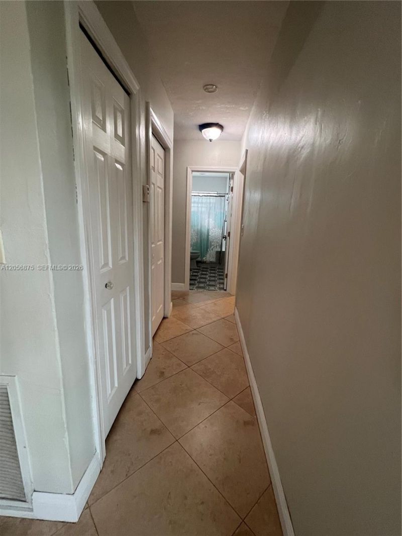880 Azalea Ct, Plantation, FL 33317 Photo