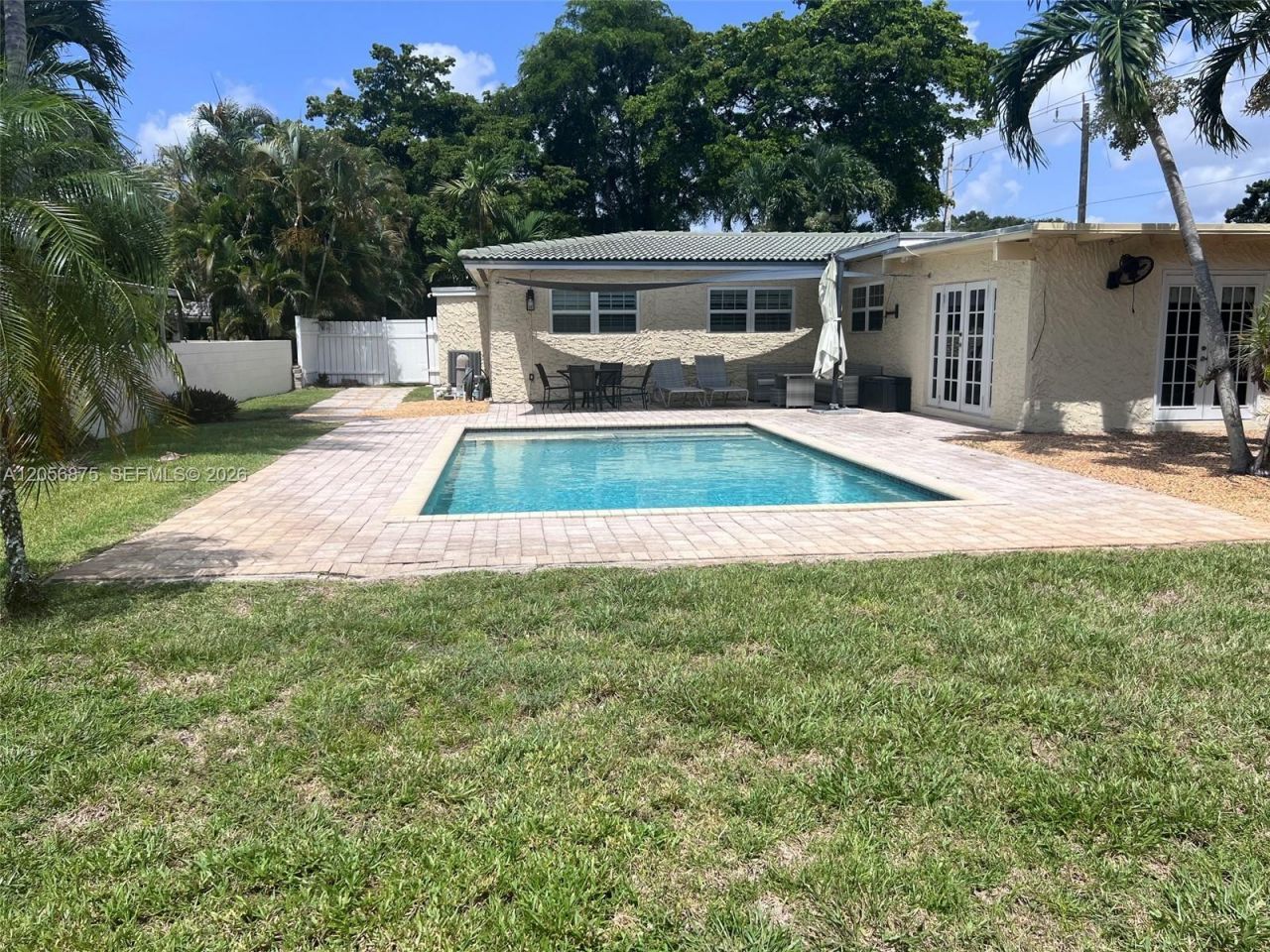 880 Azalea Ct, Plantation, FL 33317 Photo