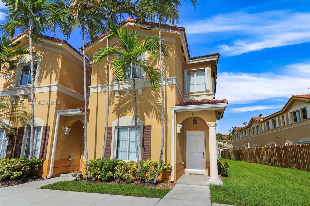 8242 NW 107th Ct , Unit 8-12, Doral, FL 33178 Photo