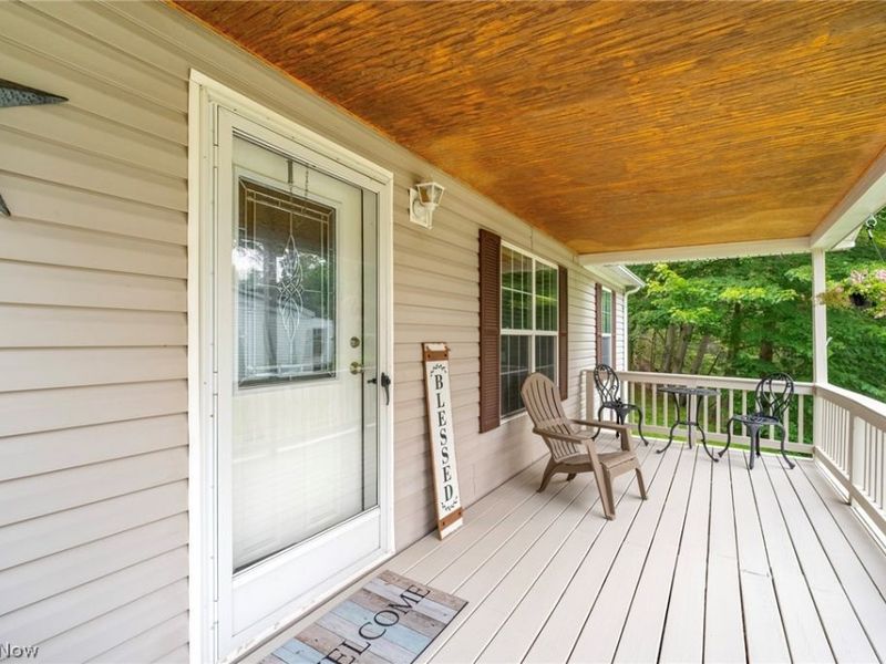 3306 Sycamore Drive, New Waterford, OH 44445 Photo 6