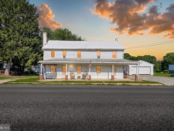 5625 SUSQUEHANNA TRAIL, MANCHESTER, PA 17345