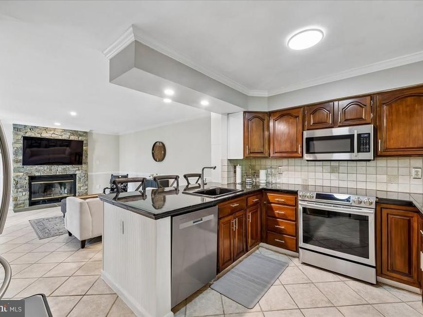 20316 Butterwick Way, Gaithersburg, MD 20886 Main Photo