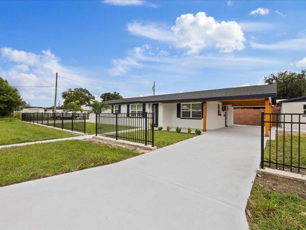5824 N THATCHER AVENUE , TAMPA, FL 33614