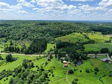 9085 Old State Road , Angelica, NY 14709