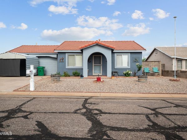 105 ARROWHEAD Drive, Huachuca City, AZ 85616