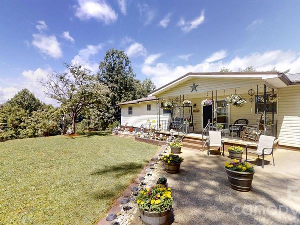 81 Pine Mount Road, Weaverville, NC 28787