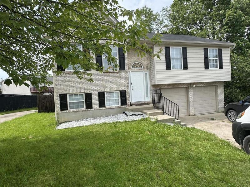 3652 Pondside Court, Elsmere, KY 41018 Photo 2