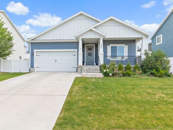 762 N WHITE HORSE DR, Spanish Fork, UT 84660