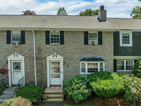 69 Fieldstone Drive, Londonderry, NH 03053