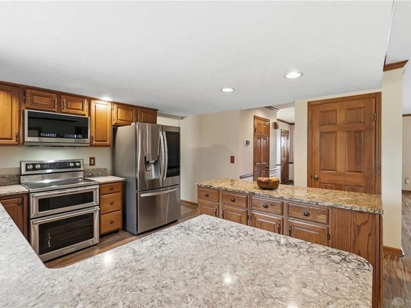 3468 Fairwood Drive, Beavercreek, OH 45432 Photo 22
