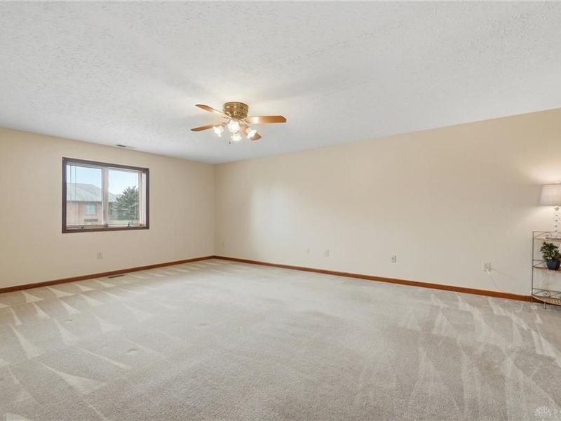 3468 Fairwood Drive, Beavercreek, OH 45432 Photo 48
