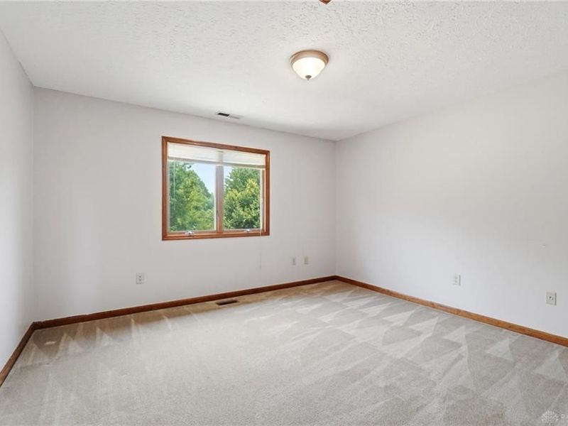 3468 Fairwood Drive, Beavercreek, OH 45432 Photo 68