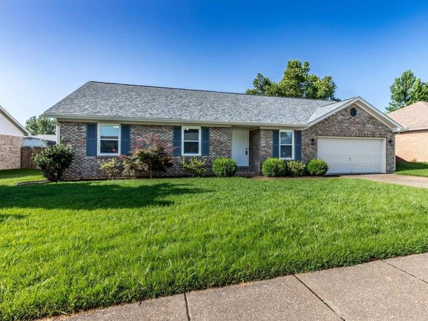 8833 Idaho Drive, Newburgh, IN 47630