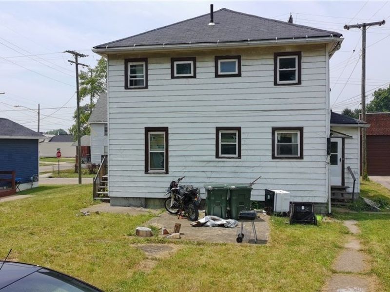 822 Marion Avenue SW, Canton, OH 44707 Photo 3