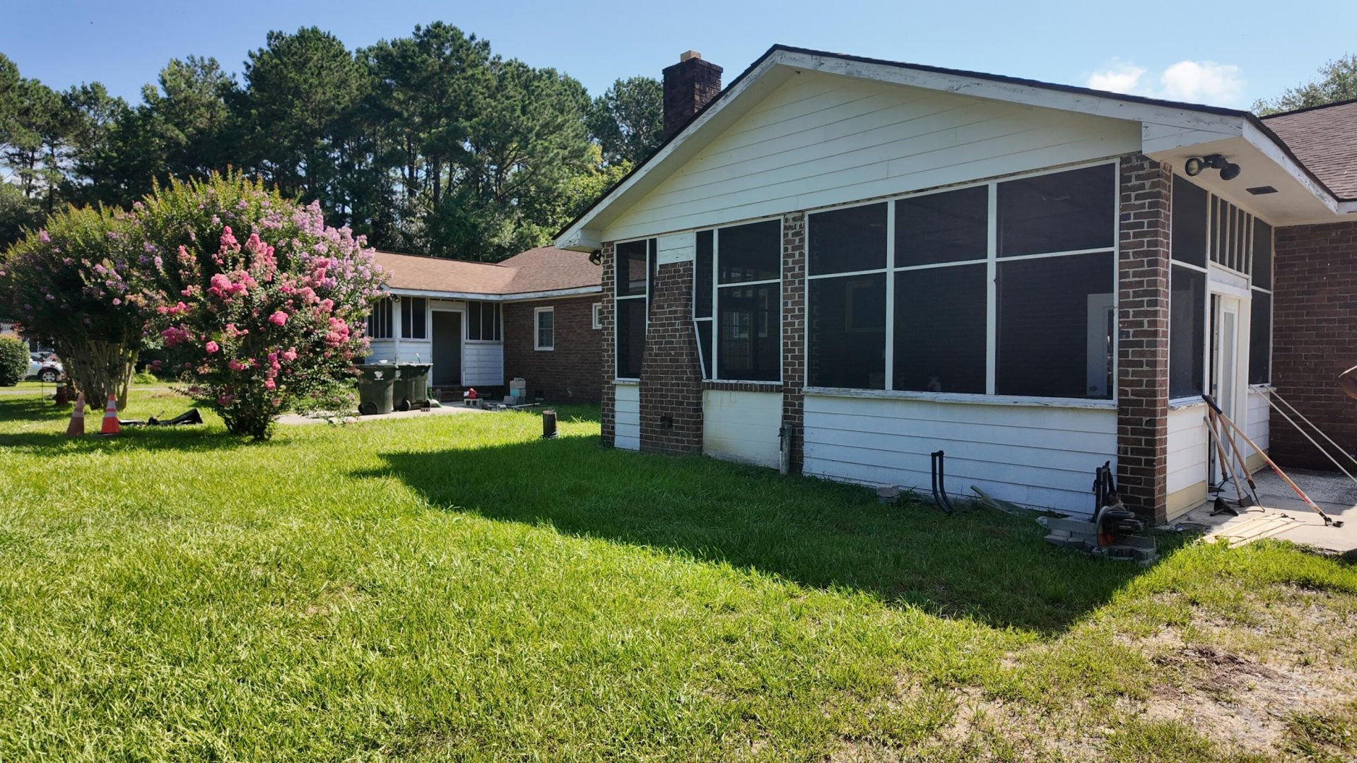 463 Old Moncks Corner Photo 17
