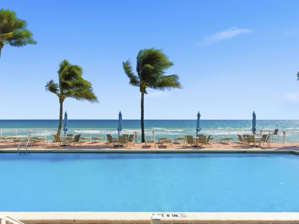 3520 S OCEAN Boulevard, Unit F405, South Palm Beach, FL 33480