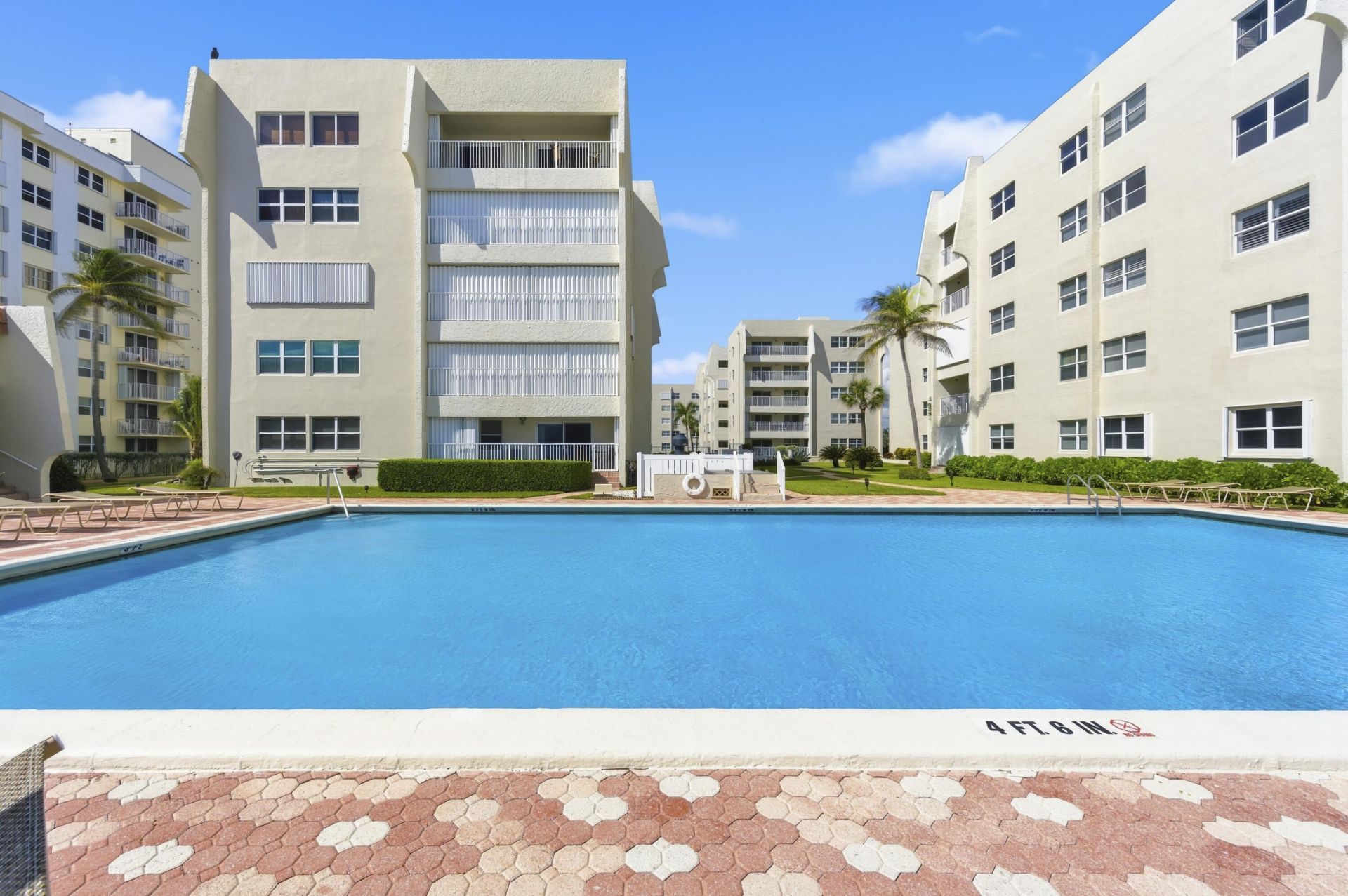 3520 S Ocean Boulevard, Unit F405, South Palm Beach, FL 33480 Photo